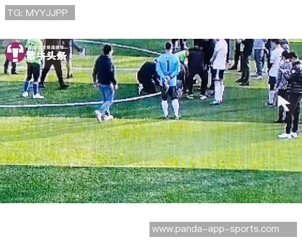 足球赛场上猝死球星的悲剧:揭示心脏疾病对运动员生命的威胁与防范 足球赛场上猝死球星的悲剧:揭示心脏疾病对运动员生命的威胁与防范